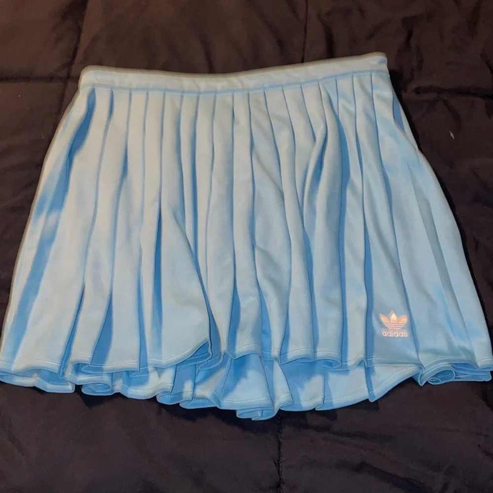 Adidas Originals Women’s Adicolor Classics Tennis Skirt - Picture 2 of 5